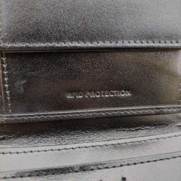 ОРИГИНАЛЬНЫЙ КОЖАНЫЙ БУМАЖНИК ЧЕРНЫЙ RFID MAZDA В ПОДАРОЧНОЙ КОРОБКЕ