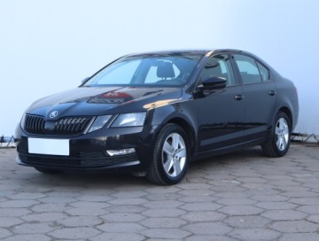 Skoda Octavia III Liftback Facelifting 1.5 TSI ACT 150KM 2019 Skoda Octavia 1.5 TSI, Salon Polska, Serwis ASO, zdjęcie 1
