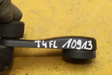 РУЧКА ОКОННАЯ РУЧКА VW T4 6K0837581