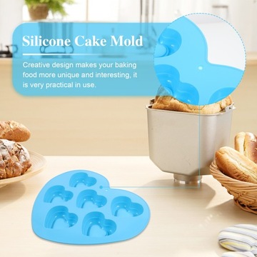 Тортик в силиконовой форме.