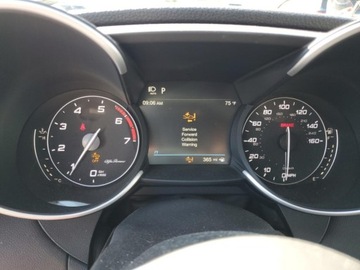 Alfa Romeo Giulia II Sedan Facelifting 2.0 Turbo 280KM 2020 Alfa Romeo Giulia TI 2020 2.0l 2.0 Benzyna 280KM, zdjęcie 9