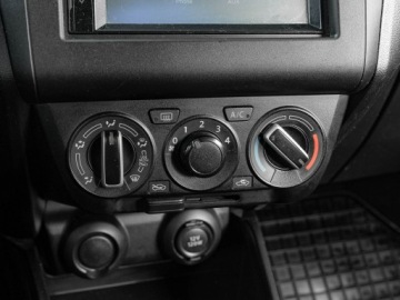 Suzuki Swift VI Hatchback Facelifting 1.2 DualJet SHVS 83KM 2021 Suzuki Swift WD1735S#1.2 Dualjet SHVS Premium CVT, zdjęcie 15