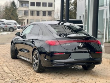 Mercedes CLA C118/X118 2025 MERCEDES-BENZ CLA 200 AMG Line Sedan 1.5 (163KM) 2025, zdjęcie 5
