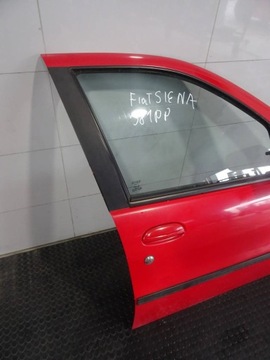 DVEŘE PRAVÝ PŘEDNÍ FIAT SIENA ČERVENÉ KPL