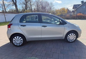 Toyota Yaris II Hatchback 5d 1.33 Dual VVT-i 101KM 2009 Toyota Yaris Toyota Yaris 1.33 Luna 1.3 Benzyna 100KM, zdjęcie 19