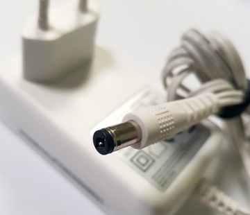 БЛОК ПИТАНИЯ 12В 1А HW-120100E2W ДЛЯ МОДЕМНЫХ МАРШРУТИЗАТОРОВ