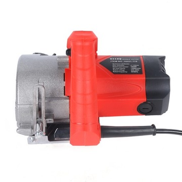 Станок для резки дерева и камня мощностью 1,58 кВт.