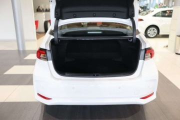 Toyota Corolla XII Sedan Facelifting 1.8 Hybrid 140KM 2024 Toyota Corolla 1.8 Hybrid Comfort 1.8 Hybryda 140KM, zdjęcie 35