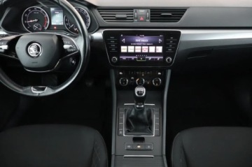 Skoda Superb III Kombi Facelifting 1.5 TSI 150KM 2021 Skoda Superb 1.5 TSI, Salon Polska, VAT 23%, zdjęcie 11
