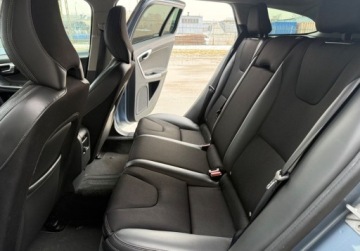 Volvo V60 I Kombi Facelifting 2.0 D4 DRIVE-E 190KM 2018 Volvo V60 salon PL FV VAT 23 bezwypadkowy roczna gwarancja hak, zdjęcie 23