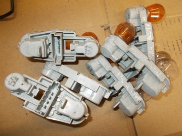 WKŁAD LAMPY TYLNEJ FORD MONDEO MK4