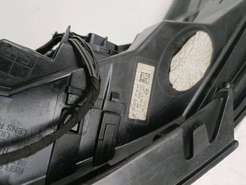 SVĚTLO LEVÝ ZADNÍ W BLATNÍK VOLVO C40 2023