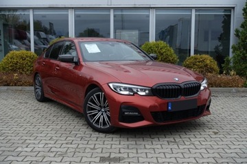 BMW Seria 3 G20-G21 Limuzyna 2.0 318i 156KM 2021 BMW Seria 3 M Shadow Line, kamera cofania, czujniki, Ambient, Harman Kardo, zdjęcie 2