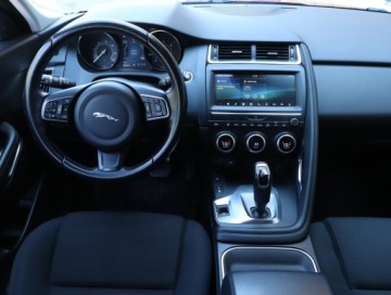 Jaguar E-Pace SUV 2.0 i4D 180KM 2018 Jaguar E-Pace D180 AWD, Salon Polska, Serwis ASO, zdjęcie 6