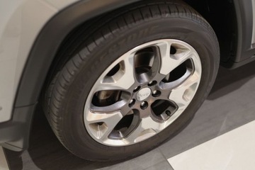 Jeep Compass II SUV 1.4 MultiAir 140KM 2019 Jeep Compass 1.4 TMair Night Eagle FWD SS 1.4 Benzyna 140KM, zdjęcie 23