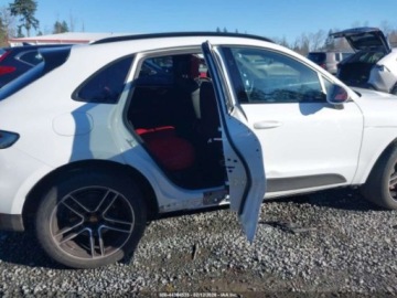 Porsche Macan 2021 Porsche Macan 2021 2.0 Benzyna 248KM, zdjęcie 13