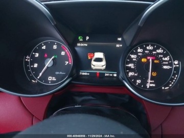 Alfa Romeo Giulia II Sedan 2.0 TBi 280KM 2019 Alfa Romeo Giulia Alfa Romeo Giulia Sport, od ubezpieczalni 2.0 Benzyna, zdjęcie 8