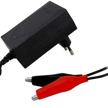 АВТОМОБИЛЬНЫЙ КОМПЛЕКТ 2 АККУМУЛЯТОРА 6 В 4,5 Ач + ЗАРЯДНОЕ УСТРОЙСТВО