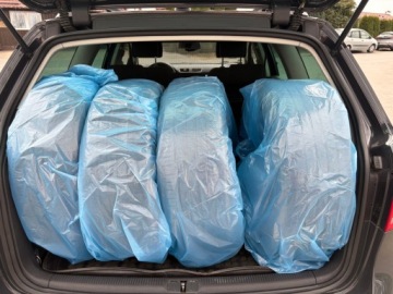 Volkswagen Passat B7 Variant 2.0 TDI CR DPF BlueMotion 140KM 2013 VOLKSWAGEN PASSAT 2.0 diesel automat, zdjęcie 3