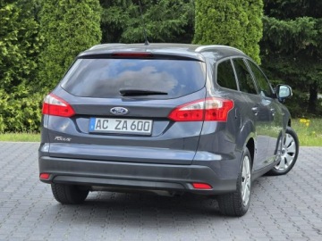 Ford Focus III Kombi 1.6 Duratec 125KM 2011 Ford Focus Mk3 1.6 Benzyna TI-VCT Trend 125KM, zdjęcie 15