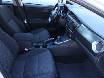 Toyota Auris II 2013 Toyota Auris 1.8 Valvematic, Automat, Navi, Klima, zdjęcie 8