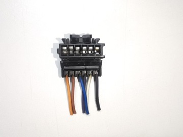 Wtyczka lampy tył RENAULT CLIO II SCENIC II 6 PIN
