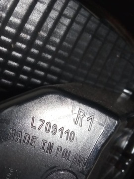 JEEP AVENGER 22- PRAVÝ ZADNÍ PRAVÁ SVĚTLO OBYČEJNÁ + LED MODUL EVROPA ORIG.