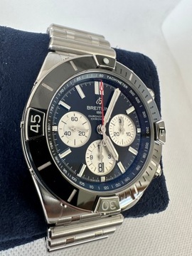 BREITLING SUPER CHRONOMAT B01 44