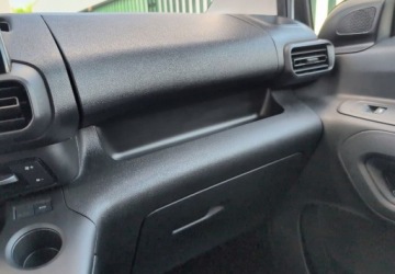Citroen Berlingo III Van M 1.5 BlueHDi 130KM 2023 Citroen Berlingo M 1.5 BlueHDI Feel SS Aut. N1 SalonPL FV23 Kredyt 0 Leasi, zdjęcie 30