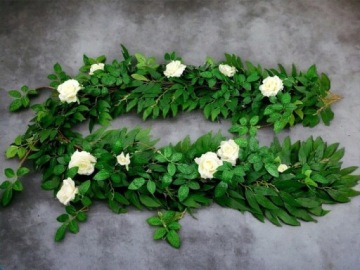 Гирлянда вьющаяся роза белое украшение свадебное украшение для крещения и причастия 1,90 м