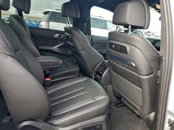 BMW X7 2024 BMW X7 M60i 2024 4.4l 4.4 Benzyna 523KM, zdjęcie 10