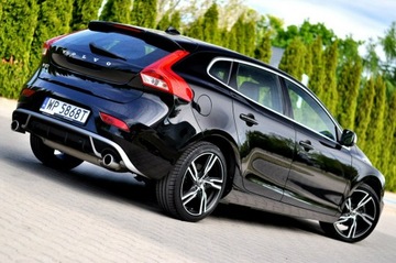 Volvo V40 II 2019 Volvo V40 2.0 T2 122KM RDesign Panorama Skóra, zdjęcie 2