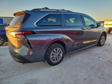 Toyota Sienna III 2025 Toyota Sienna XLE 2025 2.5 Hybryda 245KM, zdjęcie 3