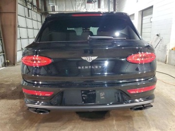 Bentley Bentayga 2023 Bentley Bentayga 2023 4.0l 4.0 Benzyna 542KM, zdjęcie 2
