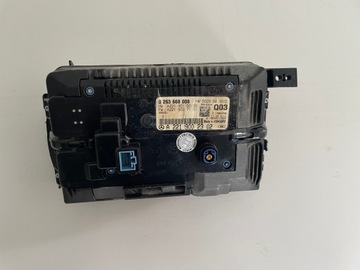 DISPLEJ NAVIGACE A2219002302 MERCEDES W221 W216 FACELIFT PĚKNÝ 47000 KM