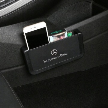 Samoprzylepny schowek do Mercedes Benz