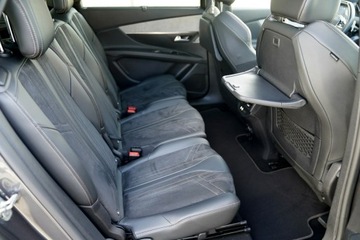 Peugeot 5008 II Crossover Facelifting 1.6 PureTech 180KM 2022 Peugeot 5008 GT kamera Skora adc NawI, zdjęcie 26