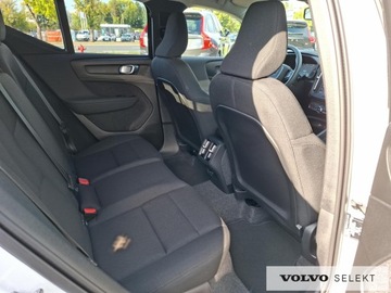 Volvo XC40 Crossover Facelifting 2.0 B3 163KM 2023 Volvo XC 40 XC40 B3 aut 2,0 163KM Pakiet Park Assi, zdjęcie 10