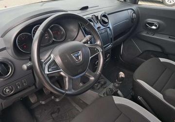 Dacia Lodgy Minivan Facelifting 1.3 TCe 130KM 2019 Dacia Lodgy Idealny Stan, 7os, Doinwestowana, Bezwypadkowa 1.3 Benzyna, zdjęcie 8