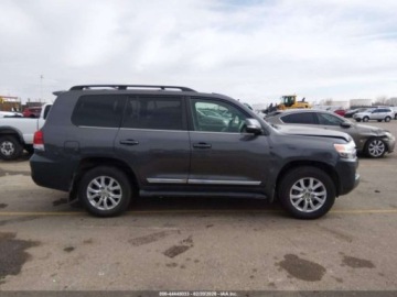 Toyota Land Cruiser VII 2017 Toyota Land Cruiser V8 2017 5.7 Benzyna 381KM, zdjęcie 6