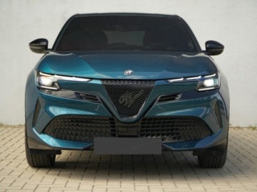 Alfa Romeo Junior SUV 1.2 Hybrid 145KM 2026 ALFA ROMEO Junior Ibrida Suv 1.2 (145KM) 2026, zdjęcie 3