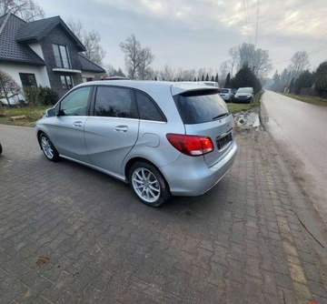 Mercedes Klasa B W246 Sports Tourer 180 CDI BlueEFFICIENCY Edition 109KM 2015 Mercedes-Benz Klasa B Mercedes-Benz Klasa B 180 (CDI) d BlueEff Edition St, zdjęcie 1