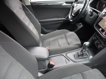 Volkswagen Tiguan Allspace SUV 1.5 TSI EVO 150KM 2019 VW Tiguan Allspace 1.5 TSI, Salon Polska, zdjęcie 8