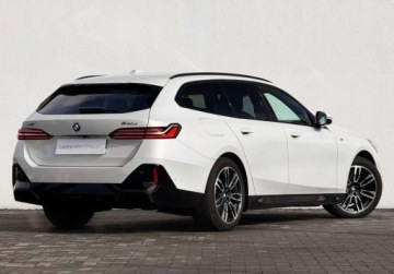 BMW Seria 5 G90-91 2025 BMW Seria 5 I wlasciciel M Sport Hak Gwarancja Bezwypadkowy FVAT23, zdjęcie 1