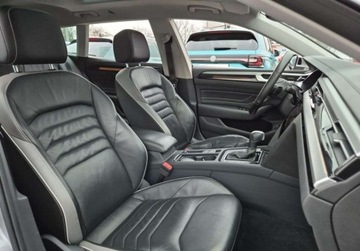 Volkswagen Arteon Fastback Facelifting 2.0 TDI SCR 150KM 2021 Volkswagen Arteon Elegance 2.0TDI 150KM Webasto Skora DCC Hak EL.Fotele Ka, zdjęcie 12