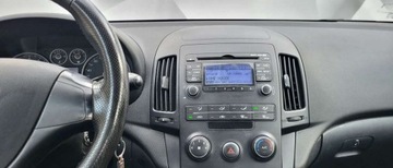 Hyundai i30 I Hatchback 1.4 109KM 2010 Hyundai i30 1.4 109 KM bezwypadkowy serwisowany ZAREJESTROWANY 1.4 Benzyna, zdjęcie 21