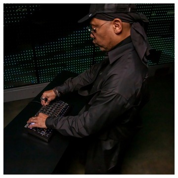 Синтезатор Roland SH-4d