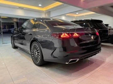 Mercedes Klasa E W214 Sedan 2.0 200 204KM 2025 E Klasa 200 4-Matic AMG 2.0 (204KM) 2025, zdjęcie 3