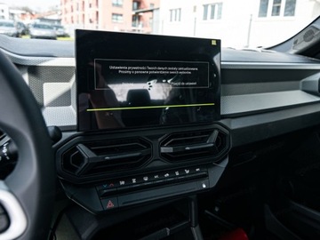 Dacia Bigster 1.2 TCe 140KM 2025 Od ręki - Bigster Essential LPG 1.2 TCe mHEV 140KM, zdjęcie 9