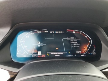 BMW X7 2021 BMW X7 M50I 2021 4.4l 4.4 Benzyna 523KM, zdjęcie 9